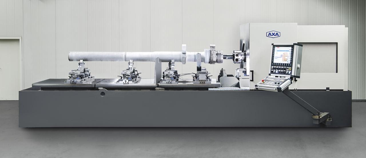 Einseitige Bearbeitung von Dichtflächen an langen Rohren.